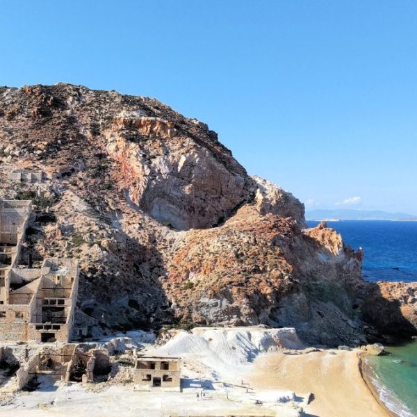Hiking the Summer Isles: Milos’ Sulfur&nbsp;Mines